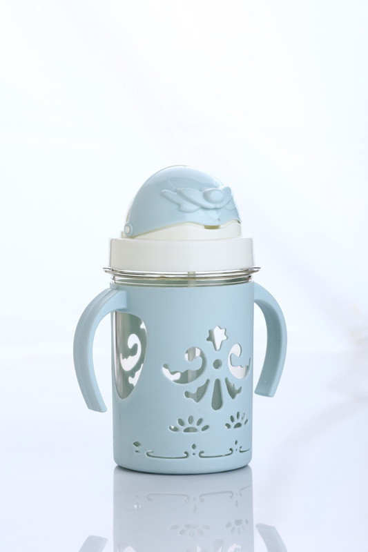 SMILEY SIPPER BOTTLE