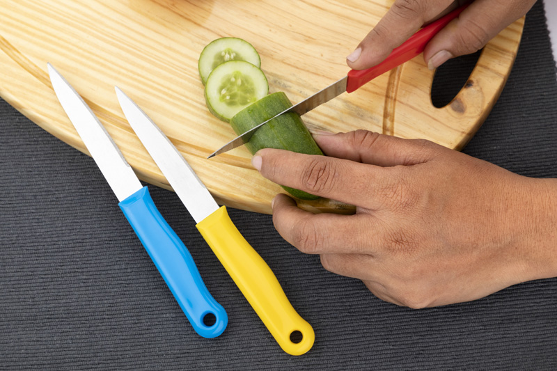 KNIFE