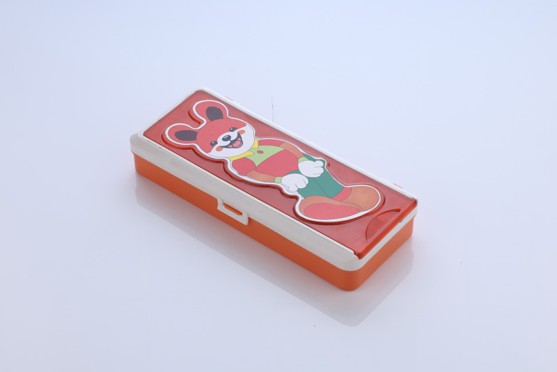 BETA PENCIL BOX